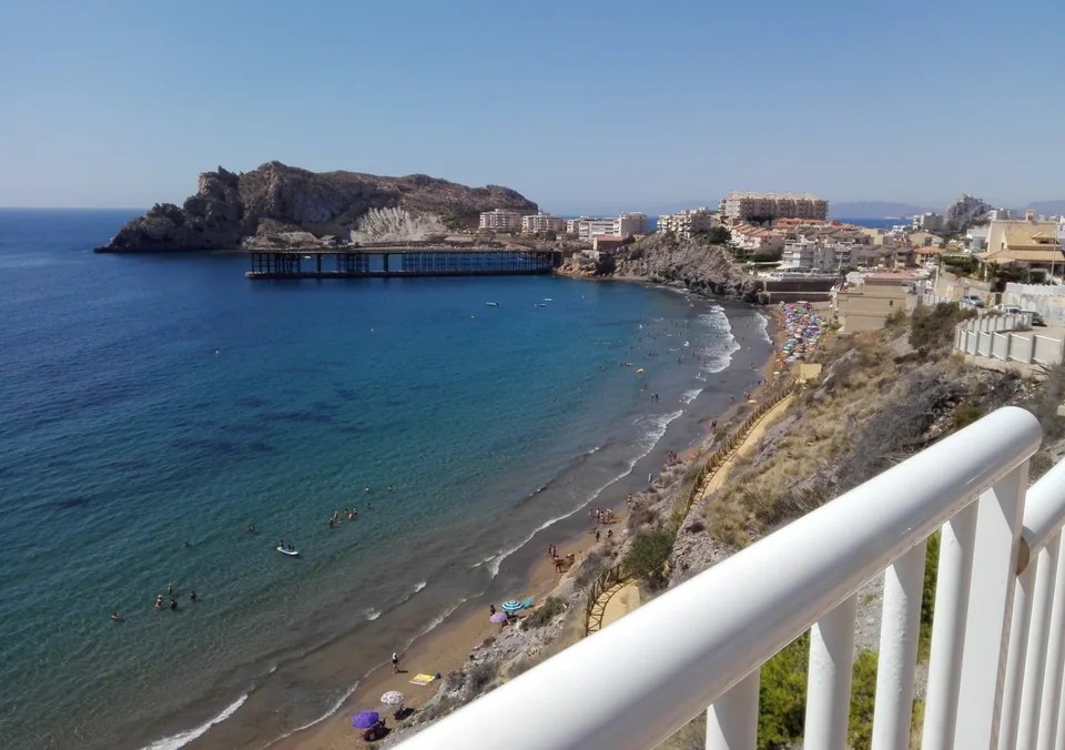 Playa del Hornillo en Águilas, Región de Murcia